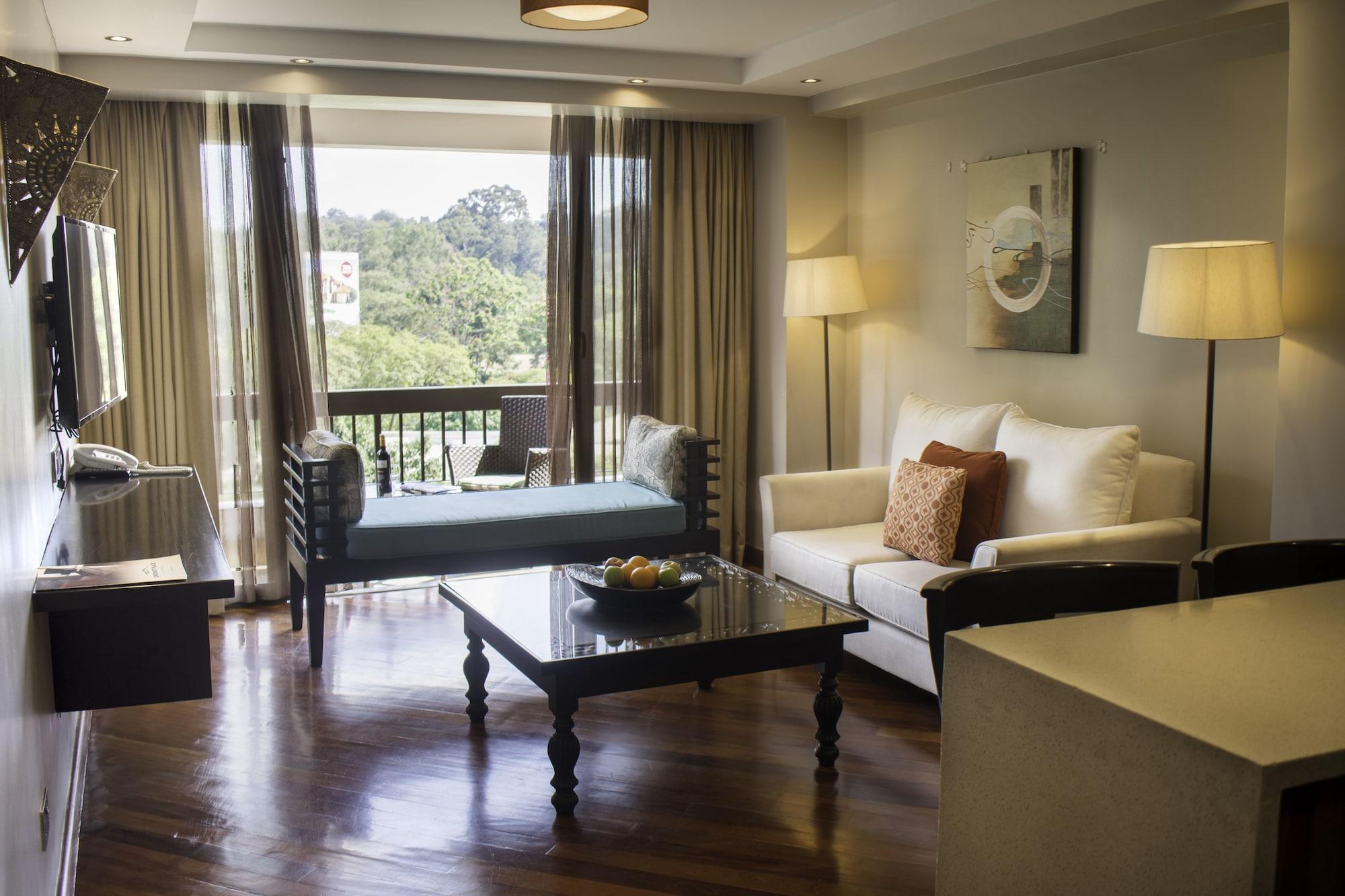 Longonot Place Serviced Apartment-nairobi, Centre Cbd Apartahotel Nairobi
